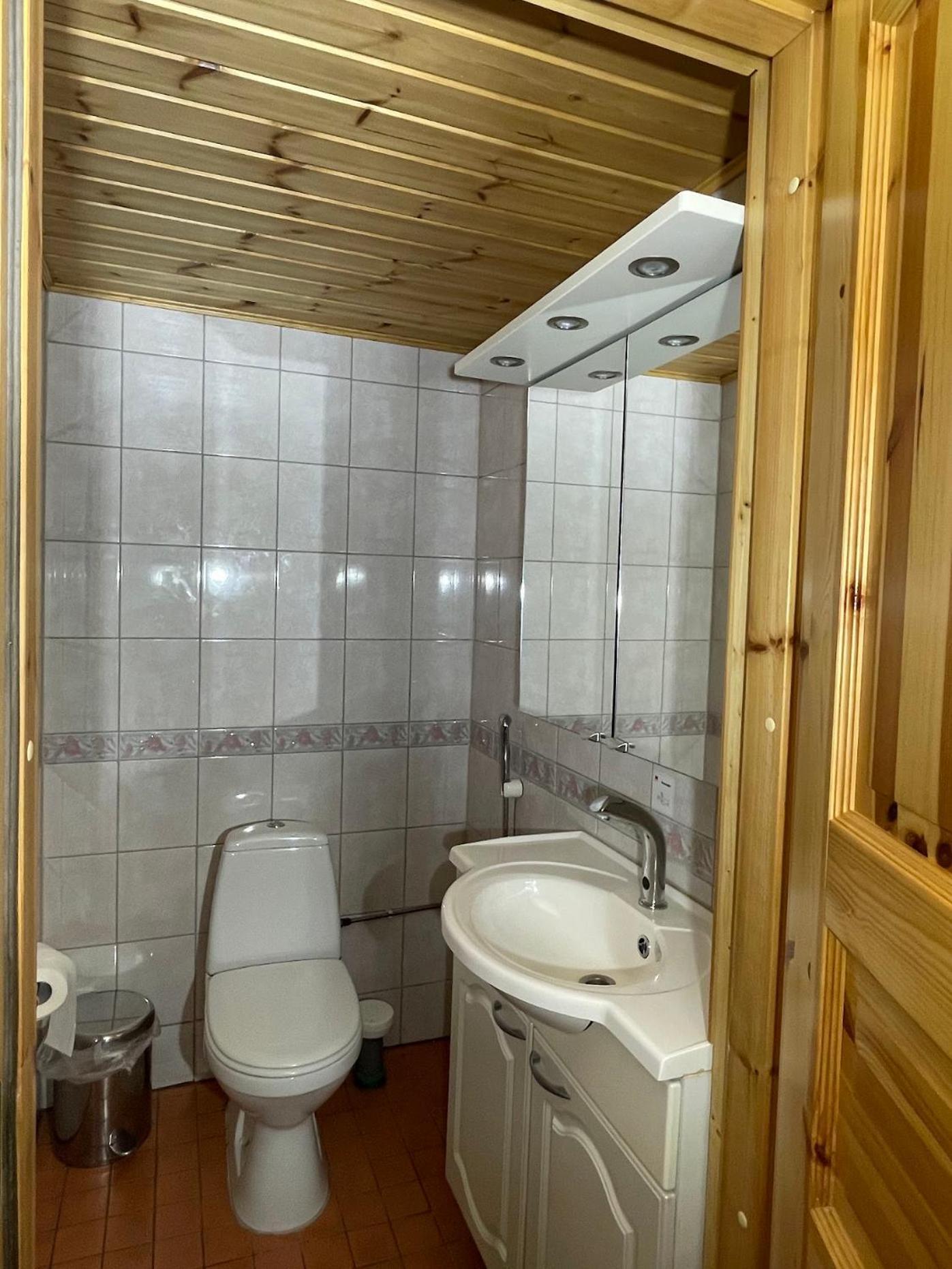 Jacuzzi Niemelae Villa Melkoniemi Екстериор снимка